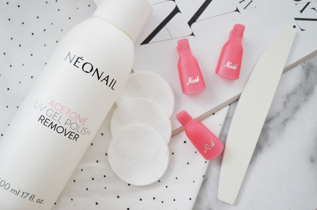 jak zmyć brokat z paznokci co jest potrzebne